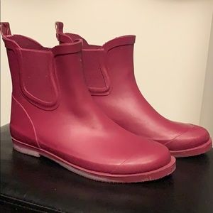Rain boots